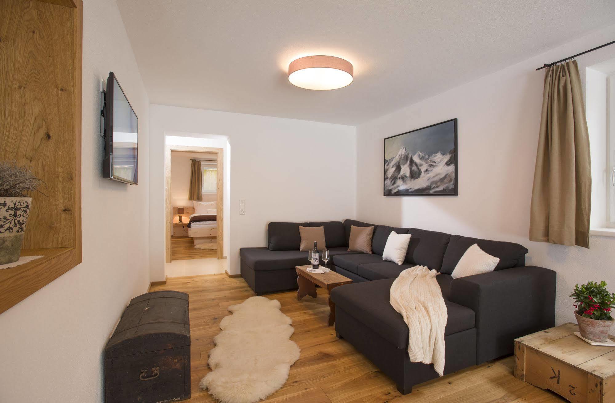 Apartamento Haus Haggenmüller Hopfgarten im Brixental Exterior foto